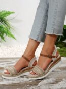 Sandalias de cuña con flecos y hebilla, ideales para vacaciones