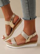 Sandalias de cuña con flecos y hebilla, ideales para vacaciones