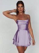 Vestido Satinado Mini con Diseño Drapeado y Espalda Descubierta