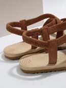 Sandalias de Verano con Detalles Trenzados y Correa Cruzada