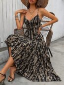 Vestido bohemio de tirantes con lazo en la espalda y volantes