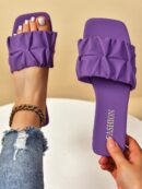 Pantuflas planas con frunces para mujer de talla grande