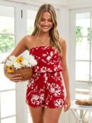 Mono corto floral sin tirantes estilo boho