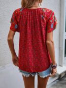 Blusa Boho con Estampado Floral y Mangas Mariposa