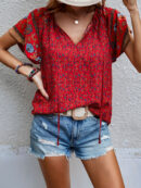 Blusa Boho con Estampado Floral y Mangas Mariposa