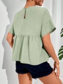 Blusa de verano con mangas murciélago y ruedo volado