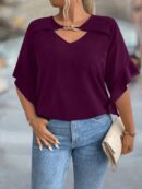 Blusa Plus Size con Cuello Calado y Mangas Voladas